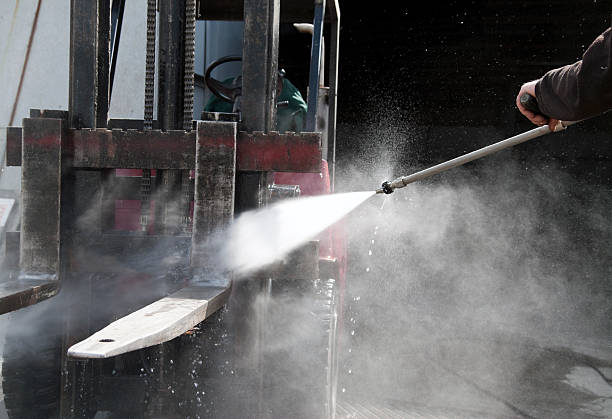 Best Machinery and Equipment Cleaning  in Montgomery, TX